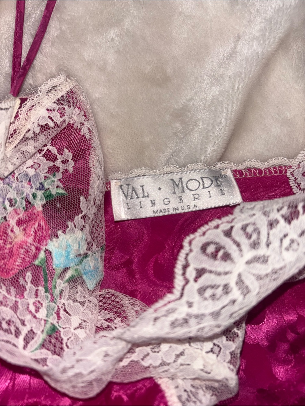 VTG lace slip dress - Picture 5 of 9